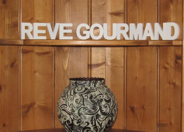 Reve Gourmand Bed & Breakfast